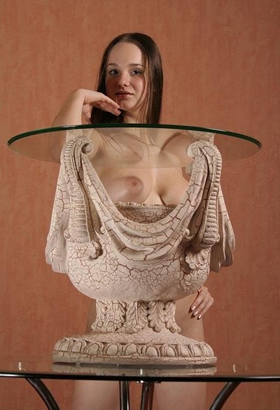 Ксения, 18